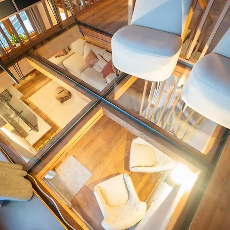 Chalet Fairway *