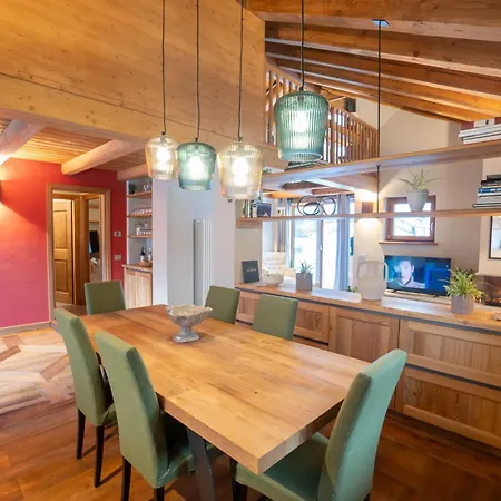Chalet Fairway